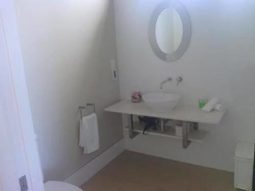 Church Bay Escape Oneroa Экстерьер фото